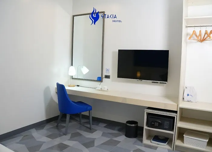 Hotell Stacia 3*